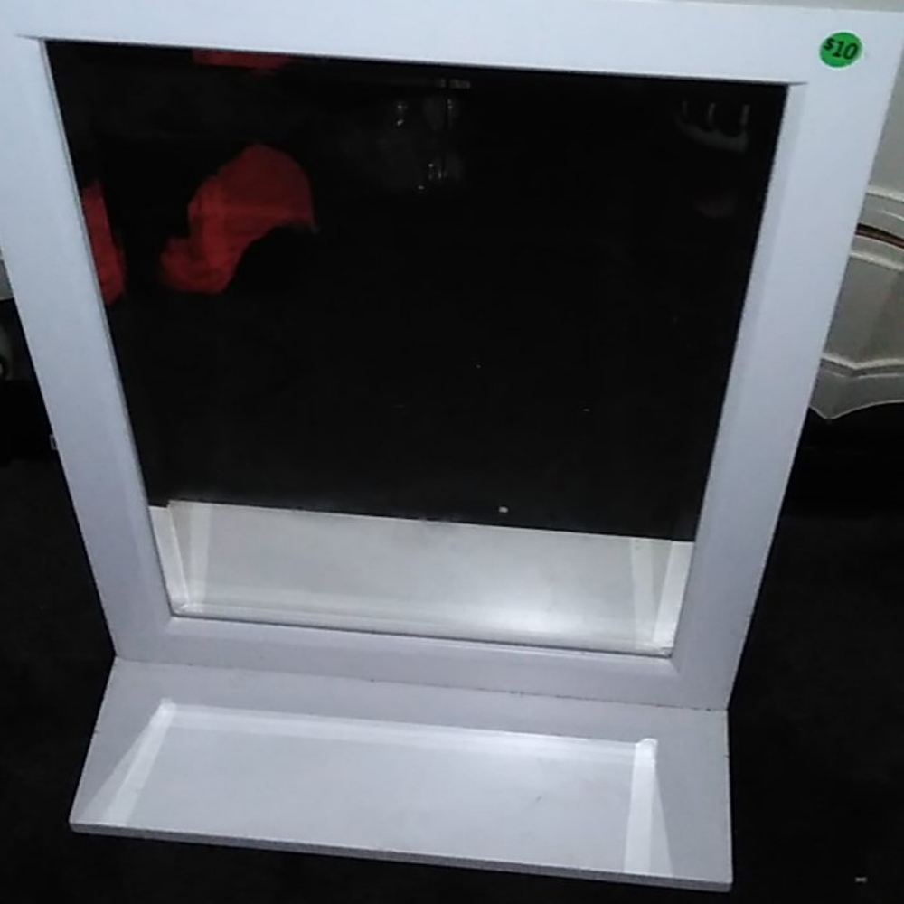 White Mirror